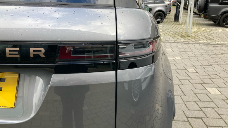 Land Rover Range Rover Evoque 2.0 D200 Autobiography 5dr Auto [Revised] Diesel Hatchback